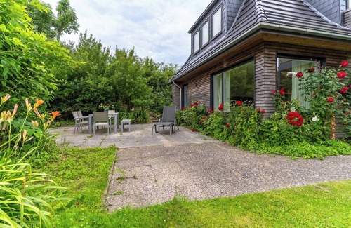 Westerdeich Apartment | Modern North Sea vacation apartment "Dolly" - your home on the coast