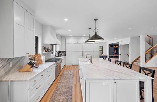 Morrisonville House | Modern Oasis Space to Gather & Unwind in Peace 4 Miles to Madison