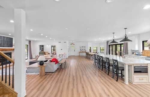 Morrisonville House | Modern Oasis Space to Gather & Unwind in Peace 4 Miles to Madison