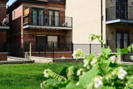 Ealing Common Apartment | Modern one Bedroom Apartment in Ealing Common