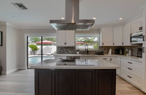 Deerfield Beach House | Modern open floor plan, 3-bedroom home, with pool and updated amenities