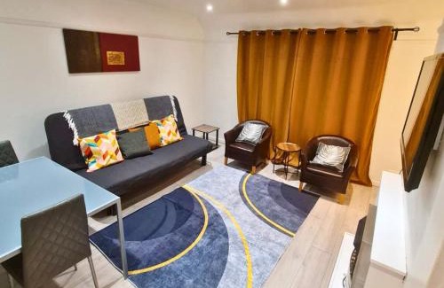 Penge Apartment | Modern Penge East Apartment