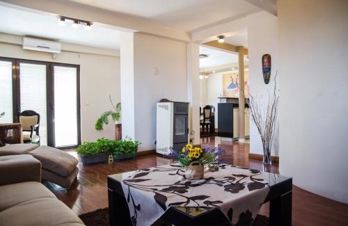 Bitola Apartment | Modern Penthouse Apartment in Bitola