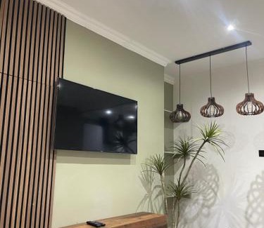 Chatham Apartment | Modern Premium 2 Bedroom Home in Kent