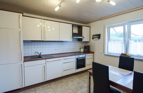 Straßenhaus Apartment | Modern, quiet vacation apartment in Straßenhaus max. 6 persons