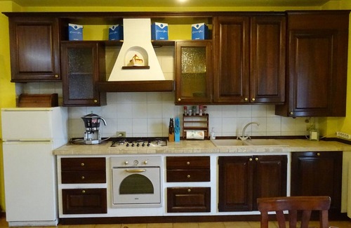 Villa d'Ogna Apartment | Modern rentals Sweet Sleep