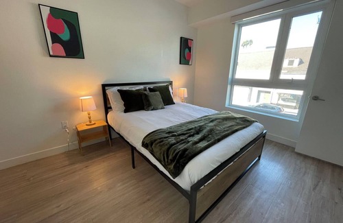 Pasadena Hotel | Modern Retreat in Koreatown