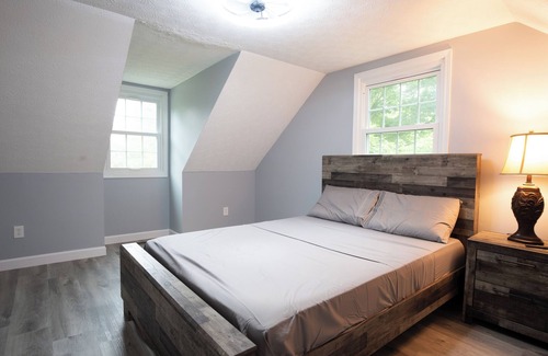 Johnstown Other | Modern Retreat on Six Acres - Sleeps 13