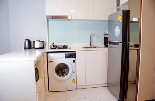 Chang Khlan Apartment | Modern room overlooking the city center Chiang Mai