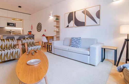 Misericordia Apartment | Modern Rustic Flat in Santos by LovelyStay