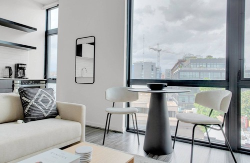 Shaw Apartment | Modern Shaw 1BR w/Gym, W/D & Rooftop, near U Street bars, by Blueground