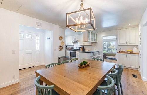 Santa Rosa House | Modern Sonoma Stay w/Spacious Deck, Views & Prime Location | Bennett