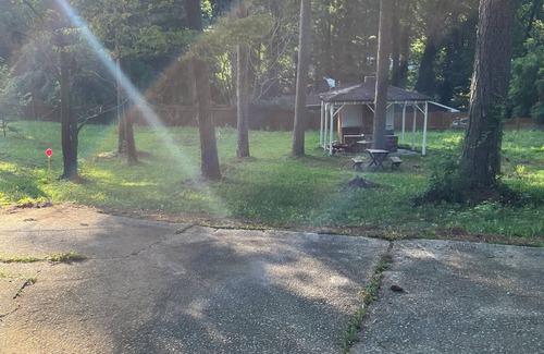 Clarkdale House | Modern South Oasis Close To Everything Atlanta Has To Offer n