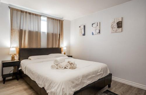 Brampton Apartment | Modern & Spacious 2BR 2BA Suite All Amenities Included