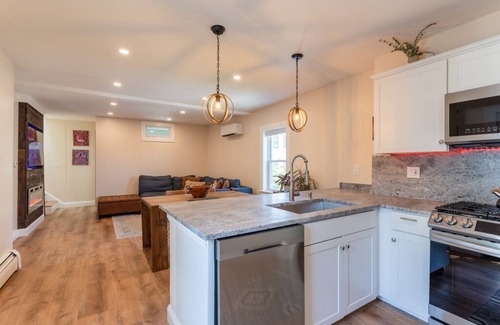 East Boston Condo | Modern, Spacious Condo Near Logan - Steps to Downtown Boston & Family-Friendly!