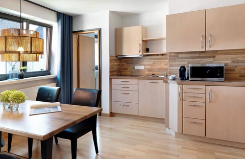 Wangen im Allgaeu Apartment | Modern Studio Apartment No. 21 in the City Center with Wi-Fi