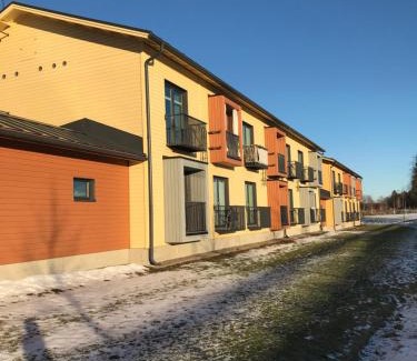 Jarvenpaa Apartment | Modern Studio, free parking & wifi, Aino Areena 300m