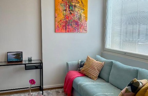 Kallio Apartment | Modern studio in vibrant Kallio - 8 minutes to city center