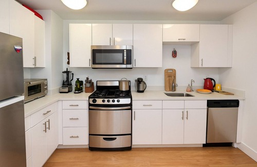 Central Park North Apartment | Modern Studio Manhattan, studio 2270