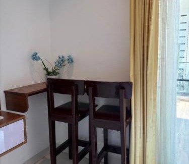 Cantonments Apartment | Modern Studio with a view in Cantoments
