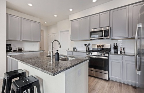 Fort Collins House | Modern & Stunning Home Near Breweries and Old Town!