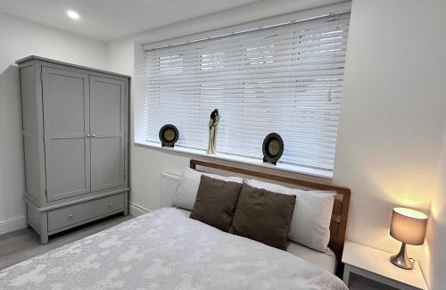 Watford Apartment | Modern&Stylish 3Bedrooms Ensuite HPotter London Watford