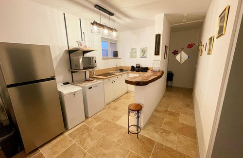 Sublaines Cottage | Modern Touraine cottage with wifi and private parking