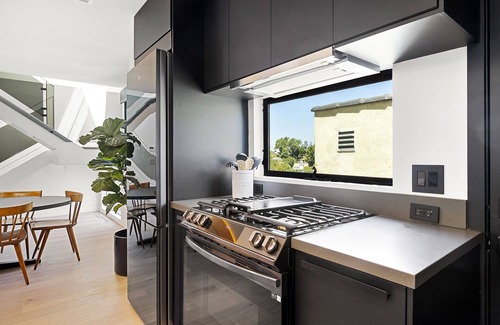 Elysian Heights House | Modern Two Stories House