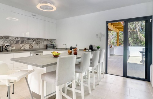 Puerto de la Cruz Villa | Modern villa w/ Elevator, Patio kitchen & Heated Pool