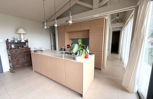 Le Canon Villa | Modern villa in Le Canon, up to 10 people, stunning view