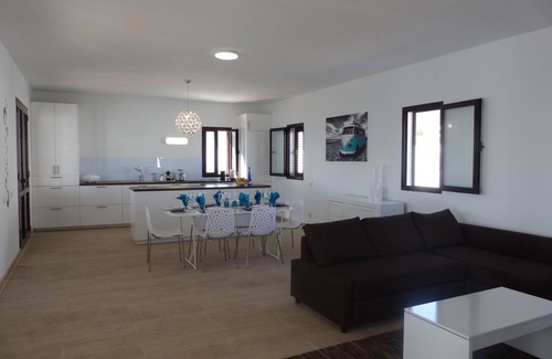 Macher House | modern villa with stunning sea views and private pool