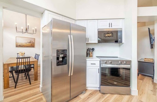 Northwest Reno House | Modern Western Retreat Pet Friendly 4 Bed 2 Bath