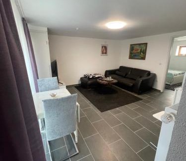 Dagersheim Apartment | Moderne 2-Zimmer-Wohnung nahe Daimler