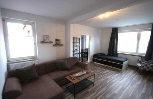 Harsweg Apartment | Moderne Ferienwohnung mit Terrasse & Garten Möwennest III