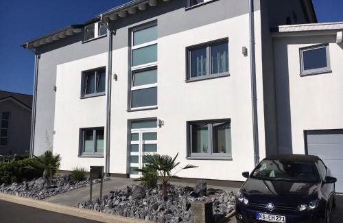 Waldau Apartment | Moderne Neubau Ferienwohnung