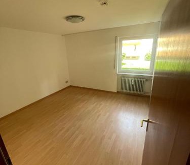 Ansbach Apartment | Modernes Apartment mit Balkon und Aussicht