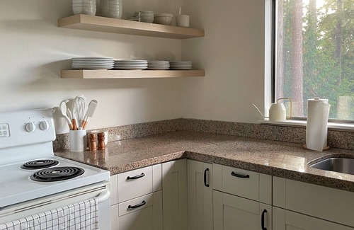 Sunshine Coast Cottage | Modernized 2 bedroom rustic cottage with fireplace