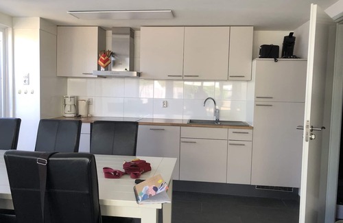 Stavenisse House | Modernized vacation home in a quiet location and yet much to discover