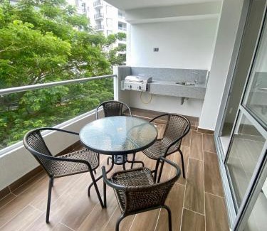 Ricaurte Apartment | Moderno apartamento amoblado via Ricaurte-Girardot