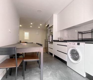 Gijon City Centre Apartment | Moderno piso céntrico al lado de la playa