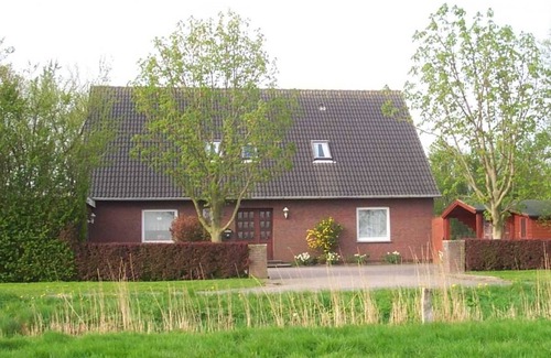 Werdum Apartment | Mohnblume - Ferienhof Mittag