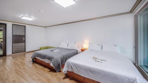 Hwagae House | Mokkoji Pension