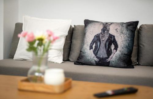 Grundschottel Apartment | MOLA Apartments-Stylisches Apartment in Wetter-im Ruhrgebiet-für 3 Gäste-WLAN