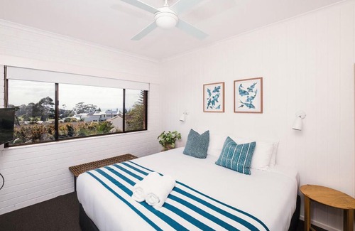 Ulladulla Hotel | Mollymook Seascape Motel and Apartments