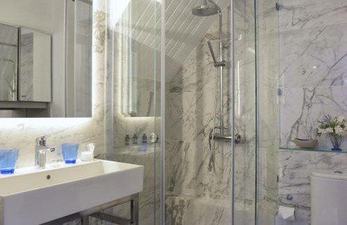 Old Town Apartment | Mon Repos Liston Suites