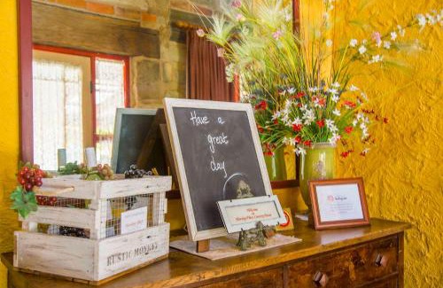 Broke House | Monkey Place Country House