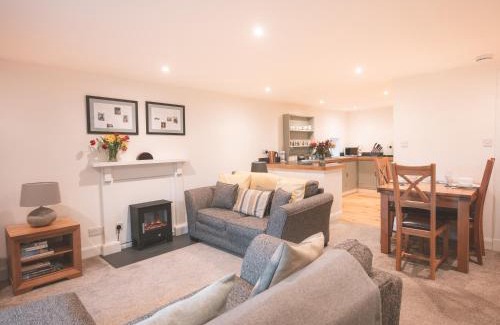 Bornesketaig Apartment | Monkstadt No 8 - McEachanns Hideout
