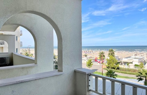 Miramare Apartment | Monolocale vista mare con parcheggio