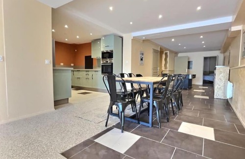 Bourg-de-Peage Apartment | Monopoly - Parking