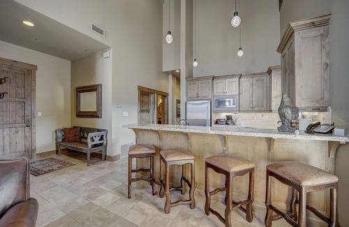 Deer Valley Condo | Mont Cervin #32 by AvantStay | Ski In Ski Out Home in Silver Lake Village